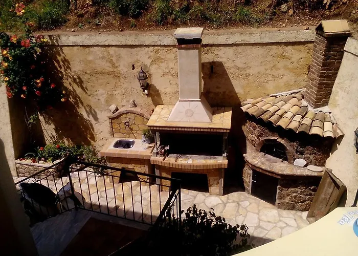 Daire Felicita Paleokastritsa